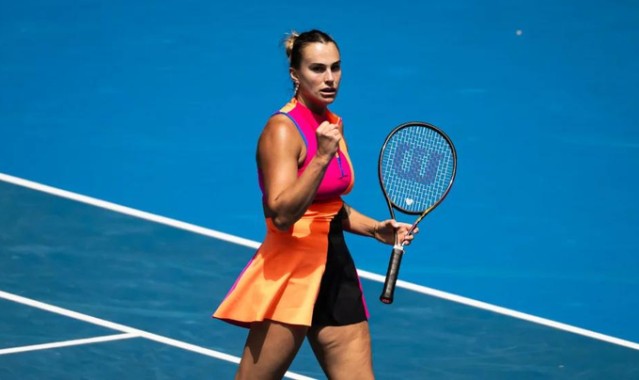 在线娱乐平台-萨高大战流产！萨巴伦卡将挑战赛变授课堂，高芙被小白菜扫成服妹|约维奇|美国|白俄罗斯|斯维托丽娜|阿丽娜·萨巴伦卡_新浪体育_新浪新闻