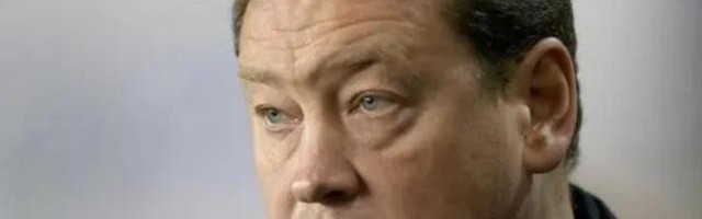 PG电子-斯卢茨基：朱辰杰让比赛变容易 无论踢谁风格不变