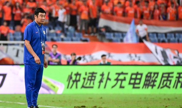 PG电子-1-1！泰山战平天津，热身赛两轮不胜，外援中卫自由身加盟西乙|山东泰山|王昊斌|津门虎|刘彬彬|大连英博_新浪体育_新浪新闻